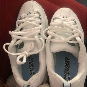 Sketcher tennis shoes